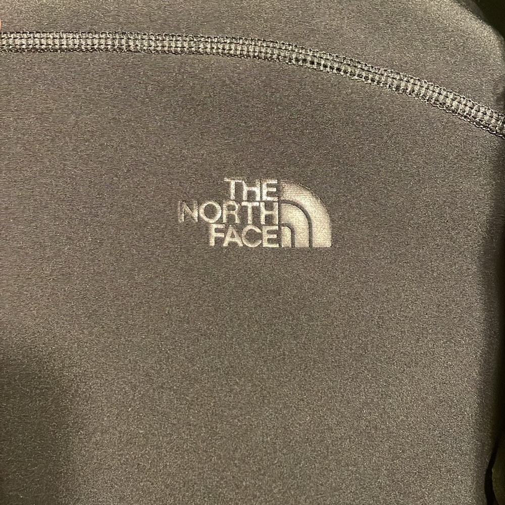 North Face Pullover - image 3